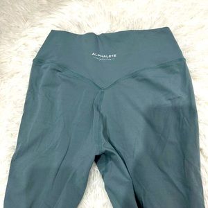 Alphalete Amplify Leggings Medium